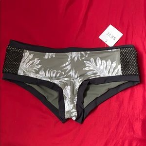 NWT. Bikini Bottom